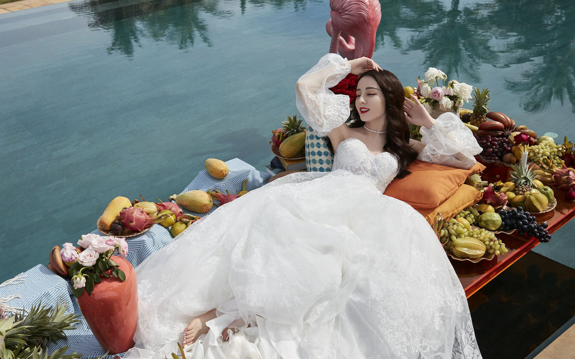 “登顶热潮,冠军争夺战火不断升级”,冠军盛典