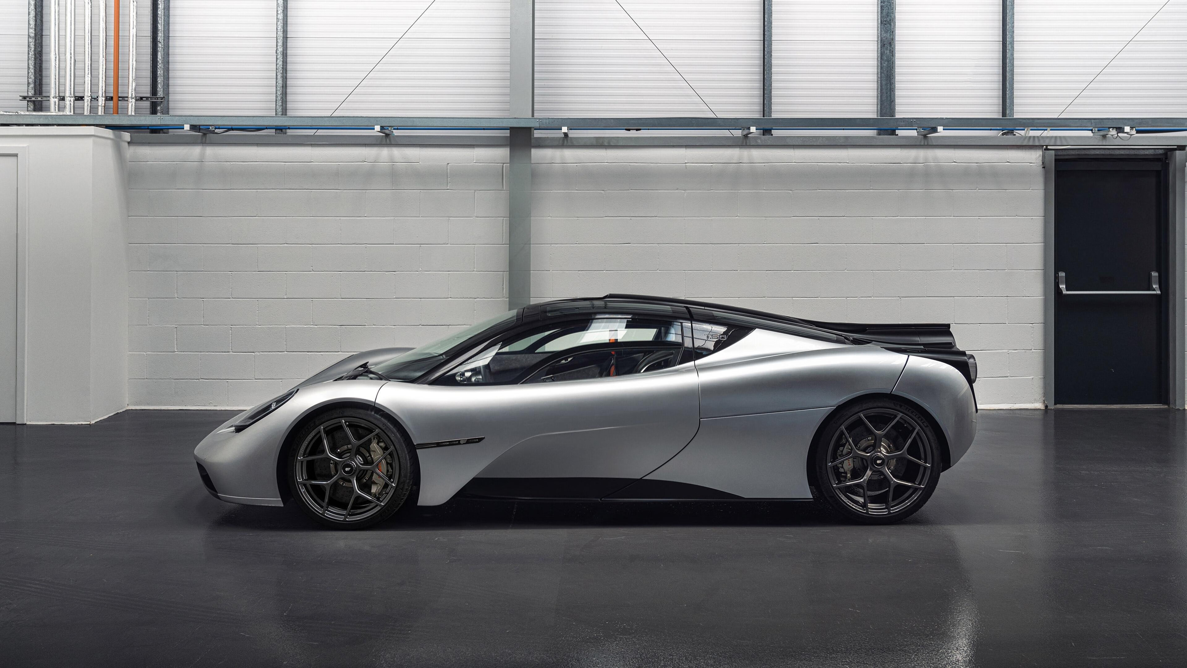 爱游戏娱乐-《电子竞技职业化：行业规范化迈出关键一步》，电子竞技职业化背后的隐忧