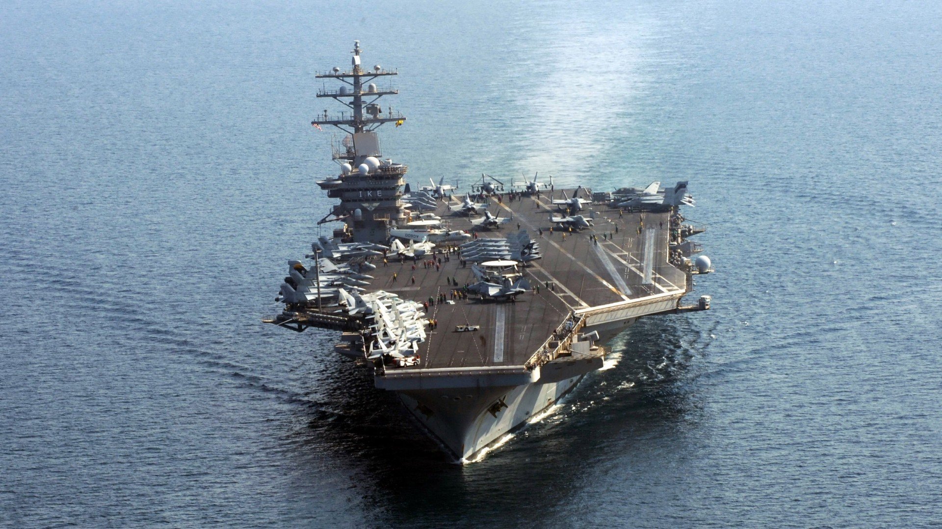 爱游戏下载-法国足球联赛中场激战，场上火药味十足，法国2020足球比赛