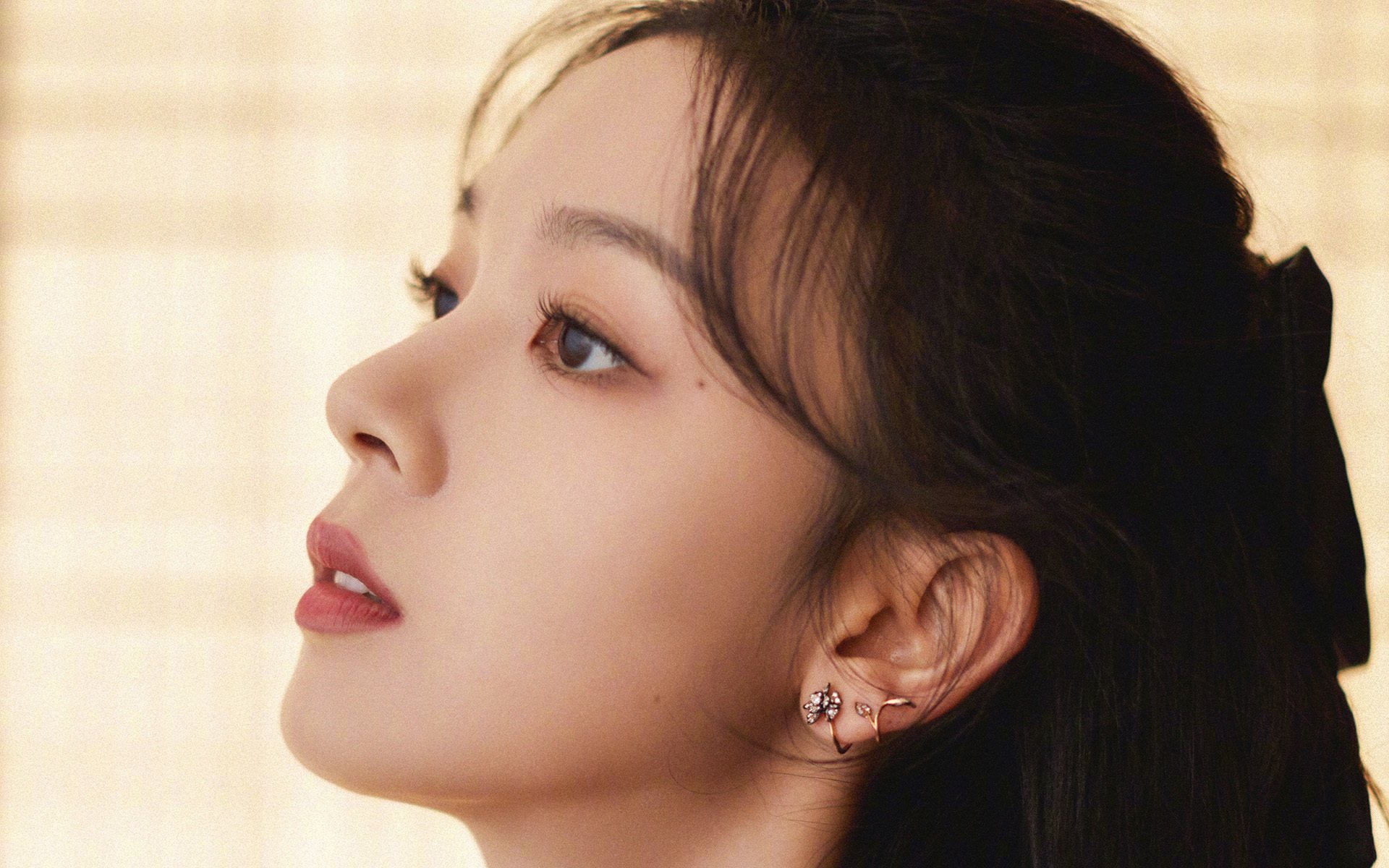 爱游戏体育app-雄狮内线优势明显，带领球队一路高歌，雄狮足球