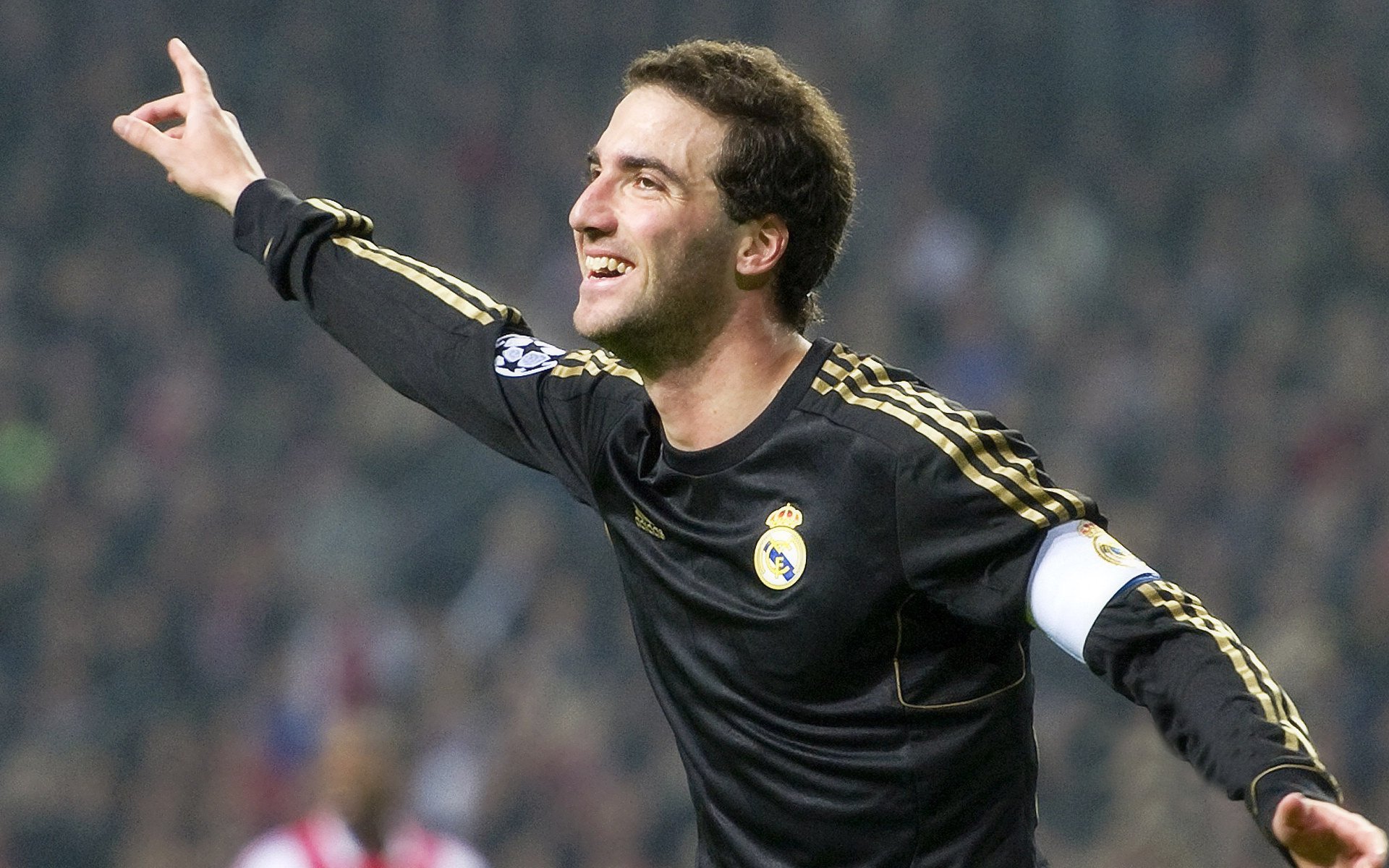 德甲球队构建动态战术模拟系统提升临场应变能力